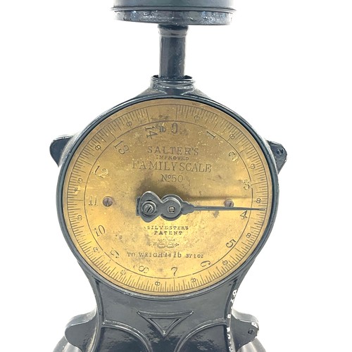 58 - Vintage set of Salter scales, Family scale No 50