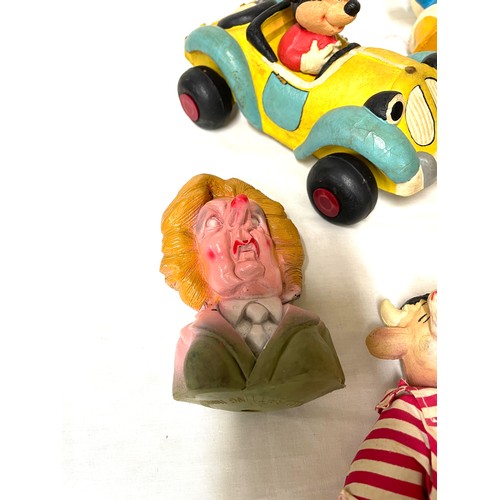 50 - Selection vintage character bendys / squeeze toys, to include spitting image Margaret Thactcher, Bul... 