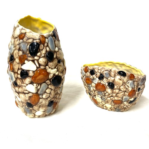 67 - Vintage Sylvac 3419 vase, Sylvac 3358 vase, both in goods overall condition
