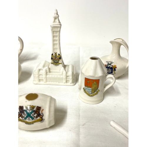 100 - Selection vintage crested china pieces, good overall condition