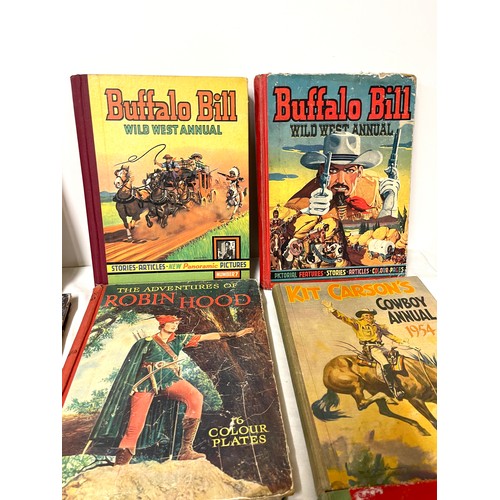 88 - Selection of vintage annuals, to include Buffalo Bill, Robin Hood, Eagle annual etc
