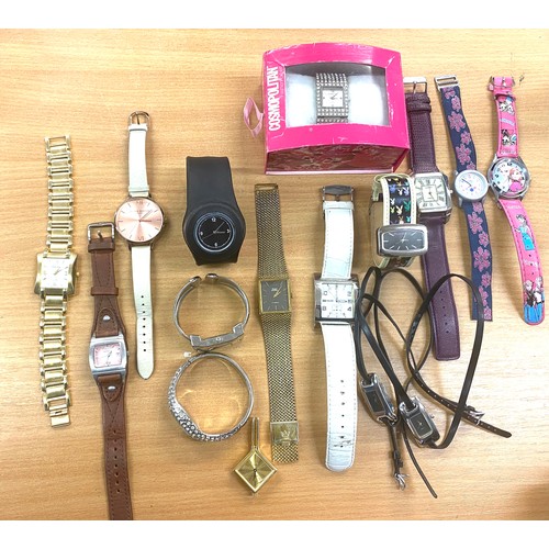 536 - Large selection of assorted watches, all untested
