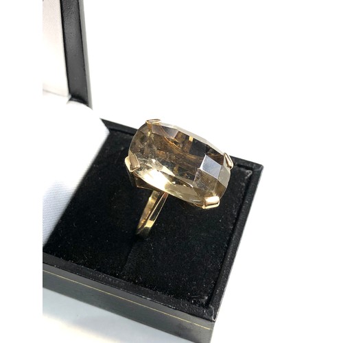 240 - 9ct modernist smoky quartz cocktail ring 9.3g