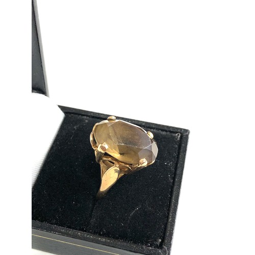 292 - Vintage 9ct gold smoky quartz cocktail ring weight 5.8g