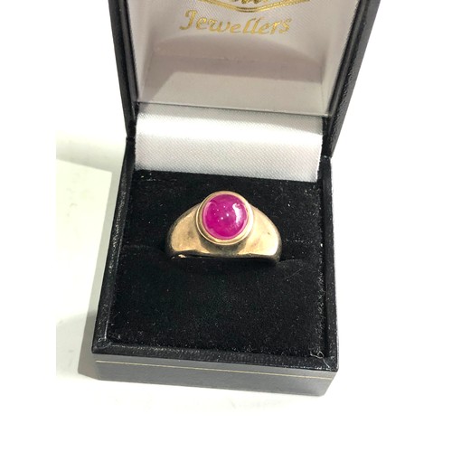 66 - 9ct gold gents ruby ring weight 10g