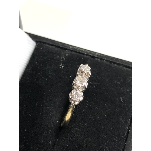 131 - Antique 18ct gold diamond ring weight 1.8g est 0.20ct