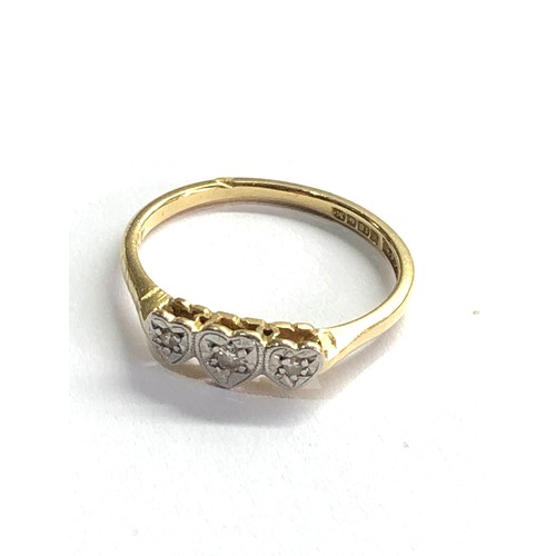 76 - Vintage 18ct gold heart diamond ring  weight 2.9g