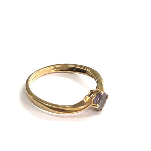 85 - 9ct gold tanzanite ring weight 2.1g