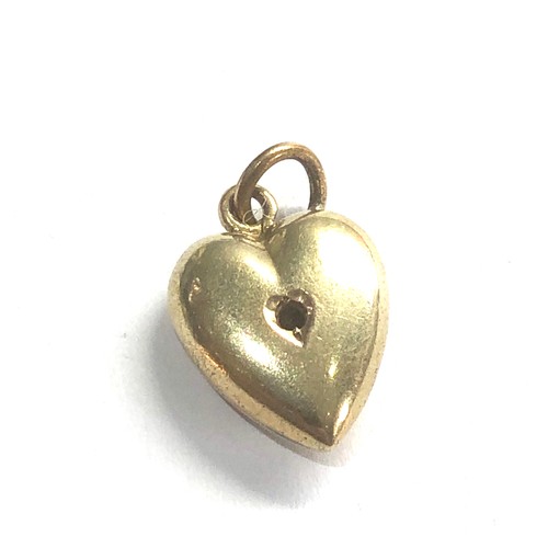 96 - Antique 15ct gold puffy heart pendant / charm weight 1.1g