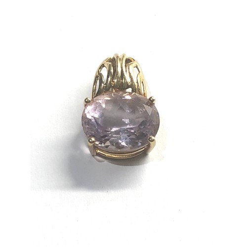 110 - 9ct gold amethyst pendant measures approx 1.8cm drop 1.2cm wide weight 2g