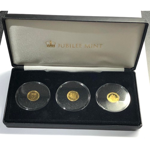 511 - 3 jubilee mint gold 0ne crown sapphire jubilee coins all sealed each weight 1g