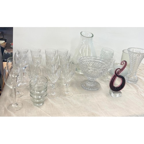 253 - Large selection of glassware to include some cut glass etc