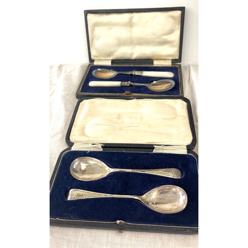 687 - 2 antique cased silver hallmarked spoon sets