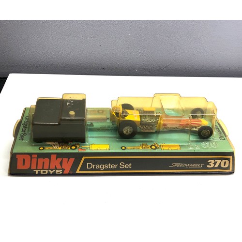 559 - Dinky 370 Dragster Set in window box