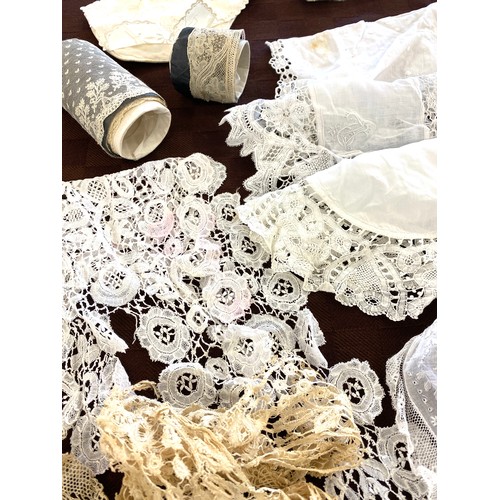 284 - Large selection antique lace pieces