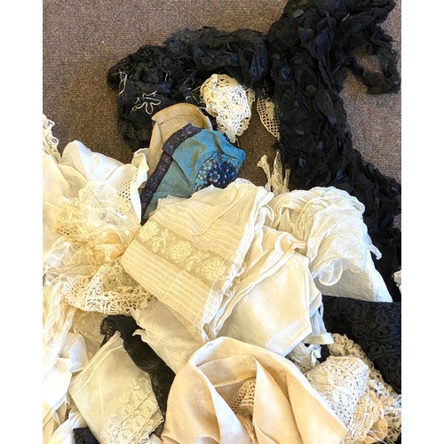 203 - Large selection antique lace pieces