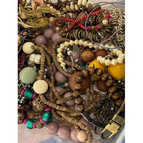 671 - Large selection of costume jewellery