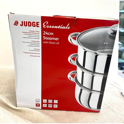 273 - New in box Judge essentials 24cm steamer with glass lid