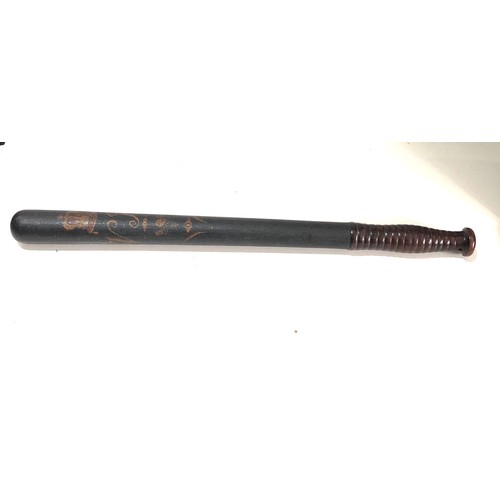 540 - Victorian police truncheon measures approx 47cm long