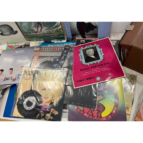 207 - Selection records / LP's to include Bananarama, Beach Boys, etc