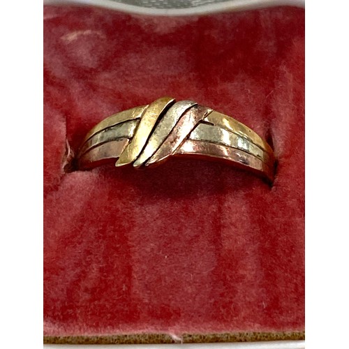 684 - 2 9ct gold rings, weight approx 5.2g, stone set ring Size approx R, gold band ring size N