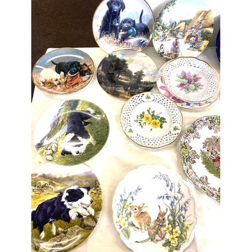 96 - Large selection of collectors plates, includes Royal Grafton, Wedgewood Royal doulton etc etc