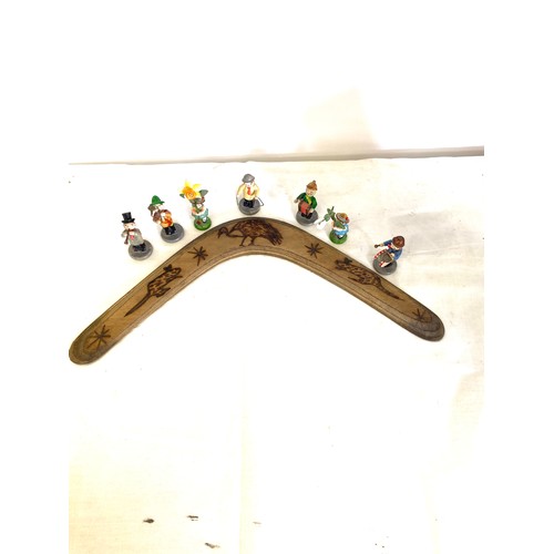 92 - Carved wooden boomerang and German wooden band figures etc