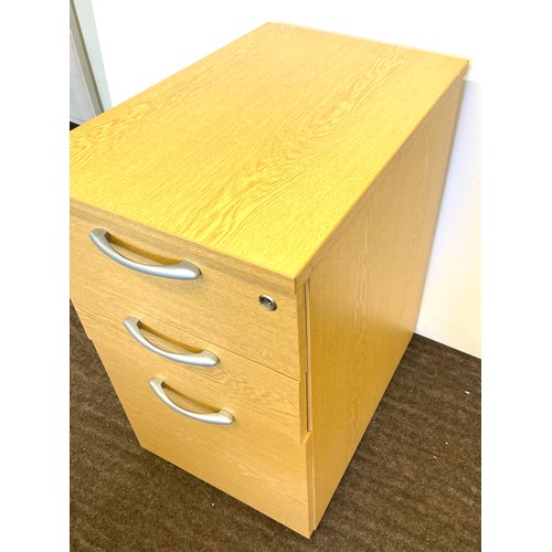 355 - 3 Drawer small filing cabinet, no key