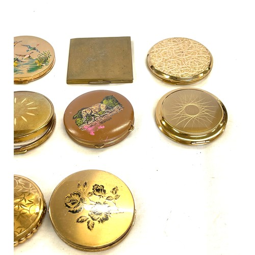 85 - Selection of vintage ladies compacts