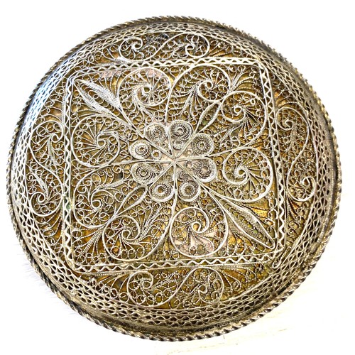 692 - Silver heavy detailed ladies vintage compact