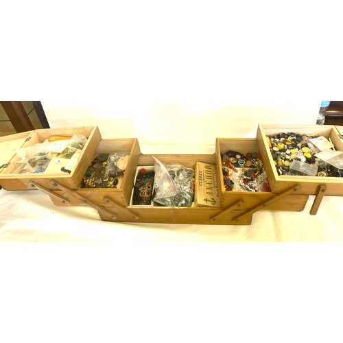 311 - Expanding wooden sewing box with contents