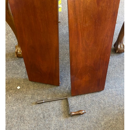 397 - Mahogany pie crust wind out table, with ball and claw feet, 2 leaves, overall good condition, approx... 