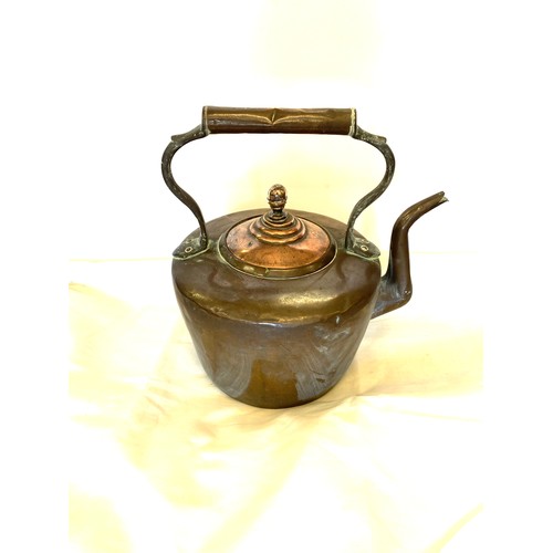 410 - Vintage copper kettle, height 13