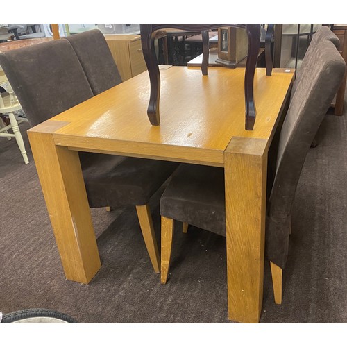 351 - Oak table and 4 chairs