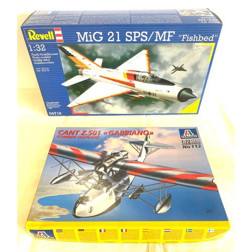 84 - 2 boxed craft models, Revell Mig 21 SPS/MF Fishbed, Italeri Canr z.501 Gabbiano