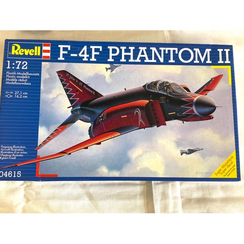 69 - 2 boxed craft models, Fairchild packet c-119G Flying box car, Revell F-4f Phantom 04615