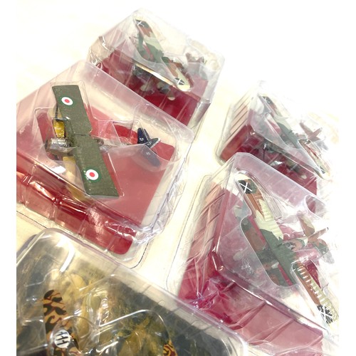 62 - Selection of 5 boxed model air crafts