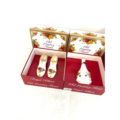 39 - 3 Boxed Royal Albert Old Country Roses pottery pieces includes vases etc