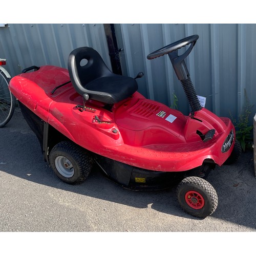 99a - Mount field ride on lawn mower