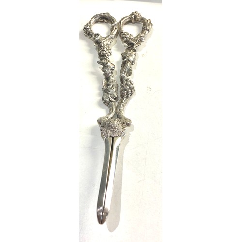 24 - Fine boxed silver grape shears ornate grape vine and grape scissor handles measures approx 19cm long... 