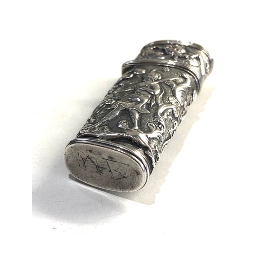 28 - Fine antique silver etui decorative embossed silver case fitted interior please see images for detai... 