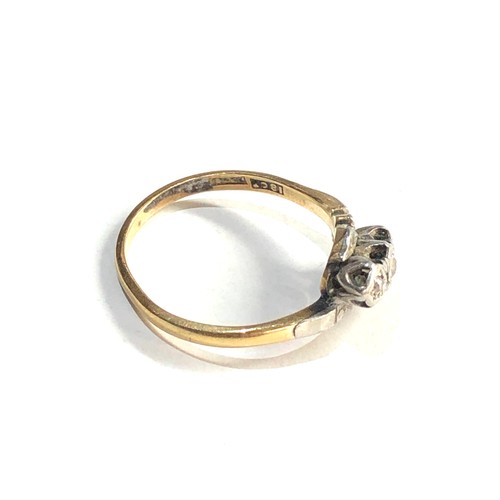 339 - 18ct gold diamond ring 2.9g