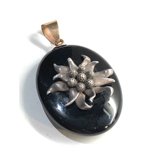 330 - Large Antique 9ct gold Jet mourning locket with sterling silver edelweiss flower = (26.9g) small chi... 