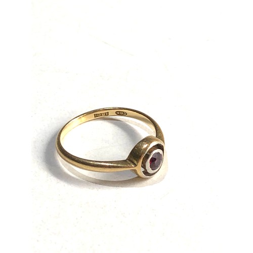 286 - 18ct gold antique swedish C G Hallberg ruby ring (1.5g)