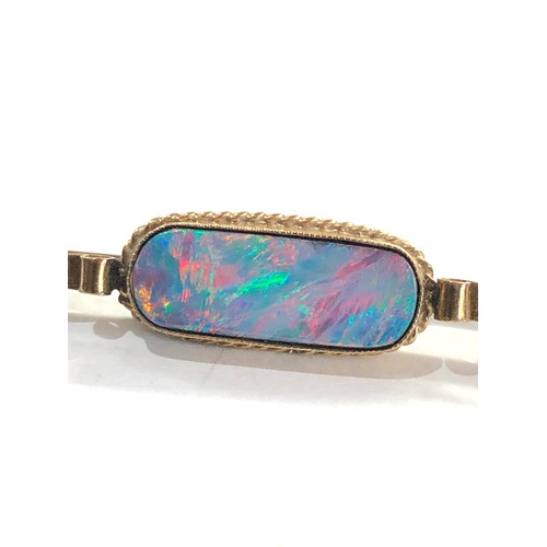 282 - 9ct gold opal brooch (3.4g)