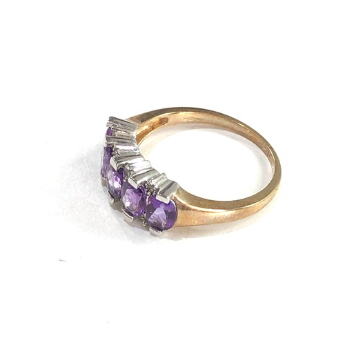 324 - 9ct Gold diamond & amethyst five stone ring (3g)