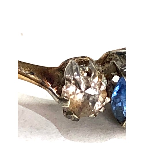 293 - 18ct gold & platinum sapphire & diamond ring (1.7g) left side stone is not a diamond has been replac... 