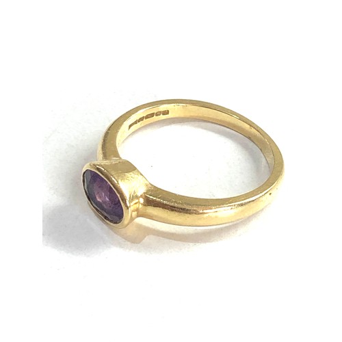 466 - 18ct gold amethyst ring (3.3g)