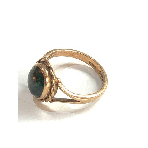 362 - 9ct gold bloodstone ring (3.2g)