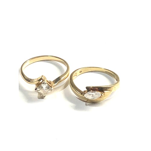 310 - 2 x 9ct gold dress rings i (4.7g)